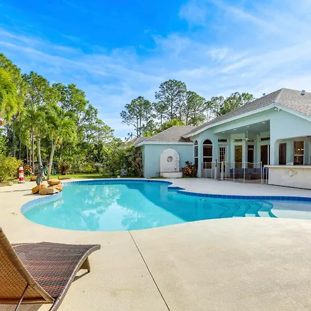 Family Getaway With Pool And Grill, Pets Welcome!